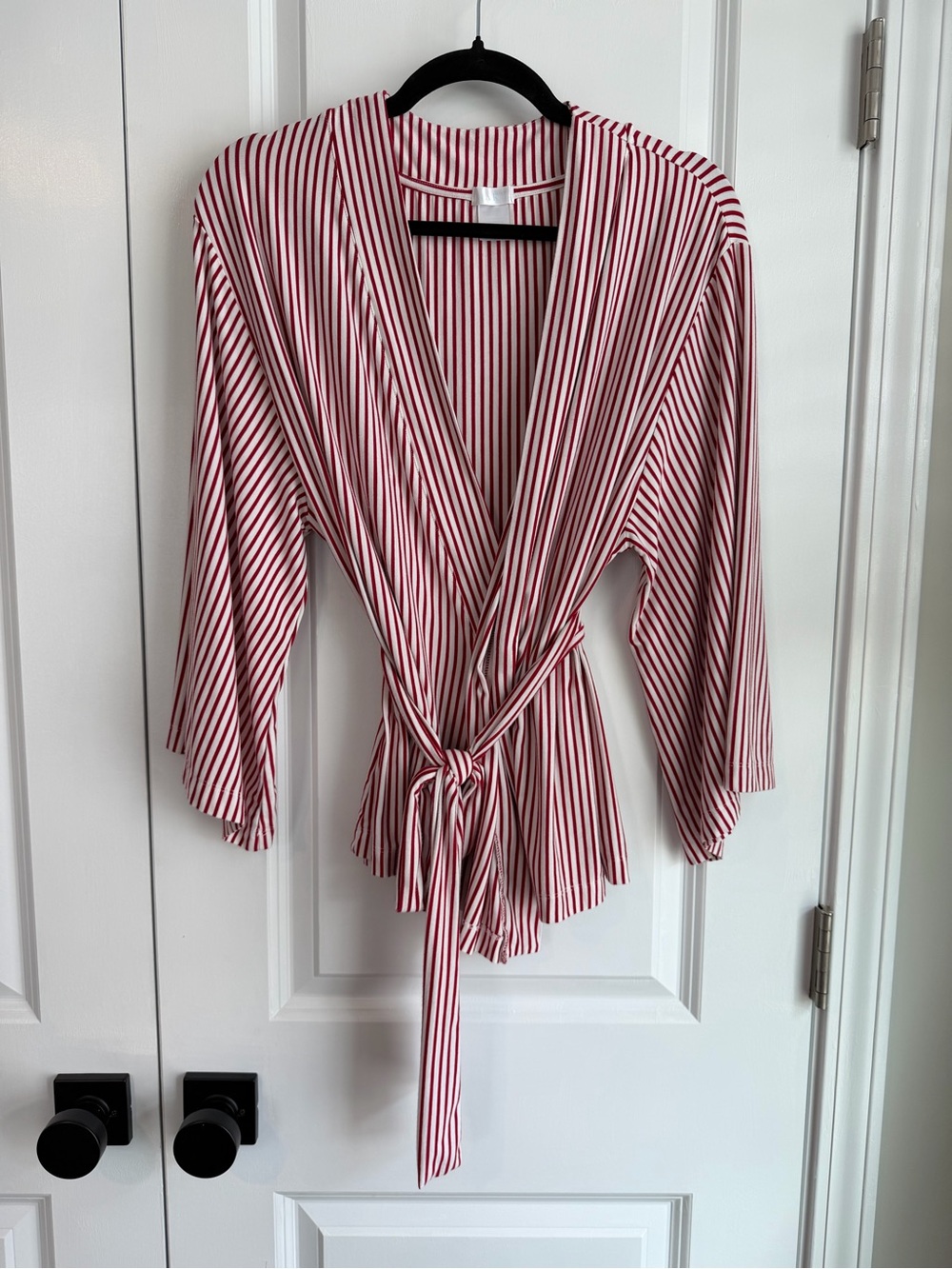 LAKE DreamModal Kimono Pajama Set Red White Stripes Size Medium - Picture 3 of 16
